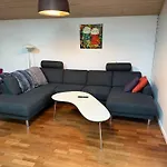 펜션 Renovated Vacation In